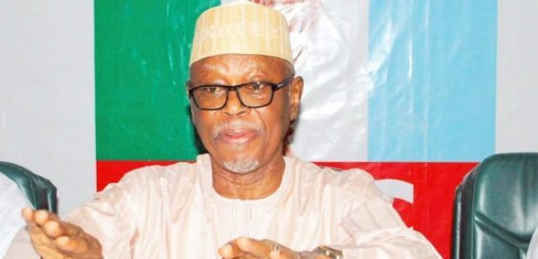 Major crisis brews in APC as all 6 zonal chairmen attack Oyegun’s leadership