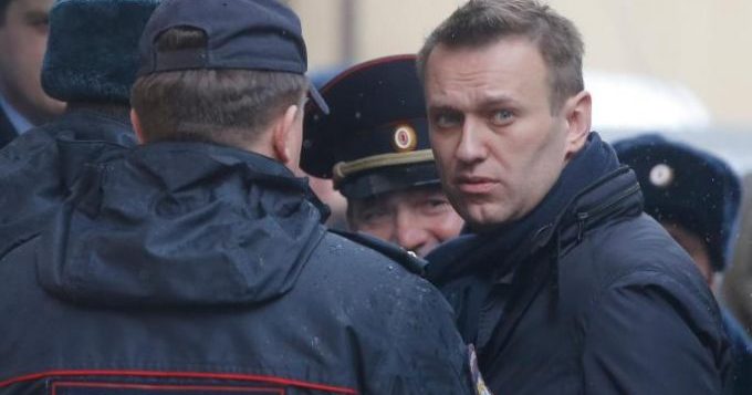 For umpteenth time, Russian authorities arrest opposition leader for staging, partaking in protests