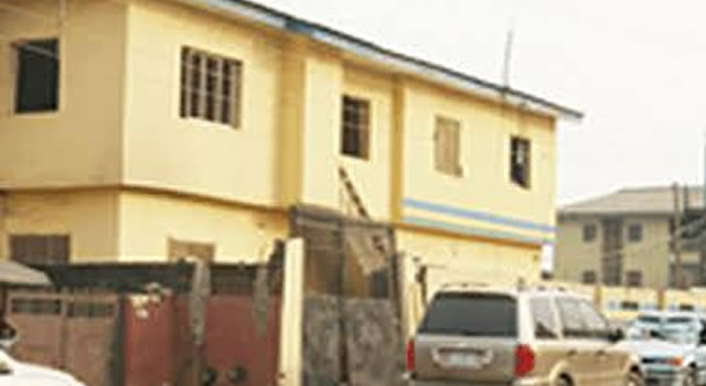 OGUN: Rampaging hoodlums invade police station, free suspects, destroy property