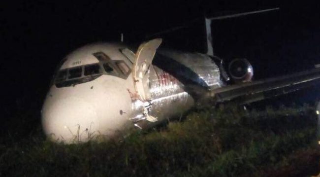 Dana Air overshoots runway in P/Harcourt, all passengers survive(Updated)