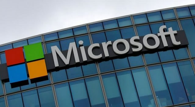 Microsoft partners Blackberry for ease of mobile app use