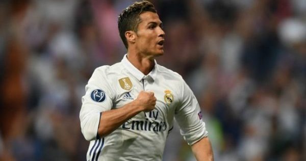 Ronaldo brace earns Madrid win at Eibar