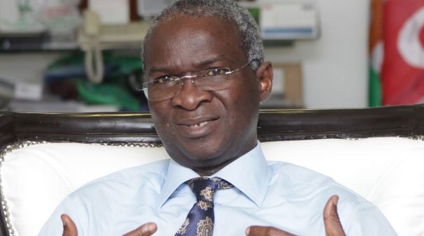 DISCOs, Fashola oppose bill to criminalise estimated billing, as community slams N15m suit on power company