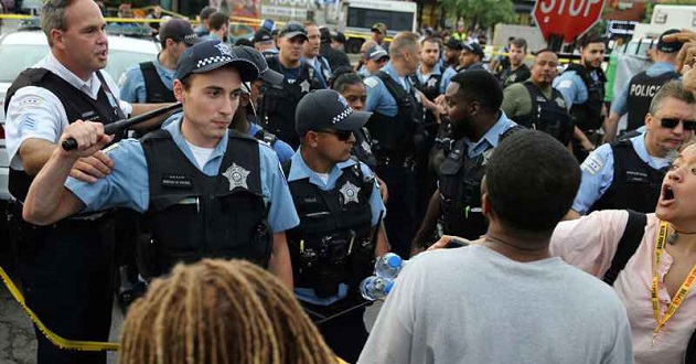 Wild protests erupt in Chicago after fatal shooting of blackman