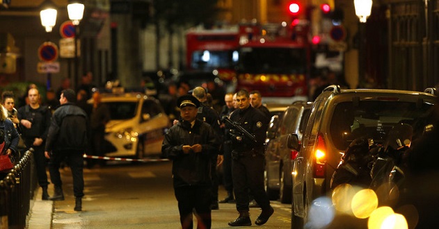 Knifeman arrested after stabbing 7 victims in Paris attack