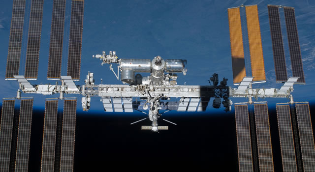 Russia reacts angrily to reports of hole drilled on space station