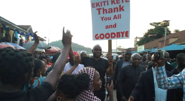 Fayose leaves Ekiti for Abuja EFCC office
