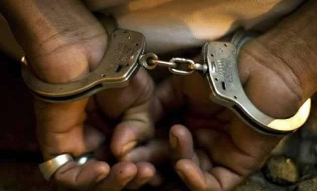 Welder posing as police inspector nabbed