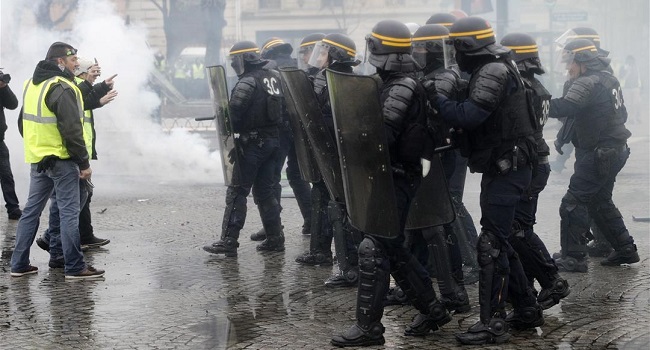 RISING FUEL TAX: French security forces fire tear gas, water cannons to disperse angry protesters
