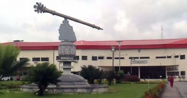 Finally, police vacate Akwa Ibom Assembly as 3-day siege ends