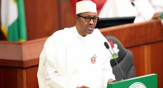 Buhari hailed, booed as he presents 2019 budget proposal to N'Assembly