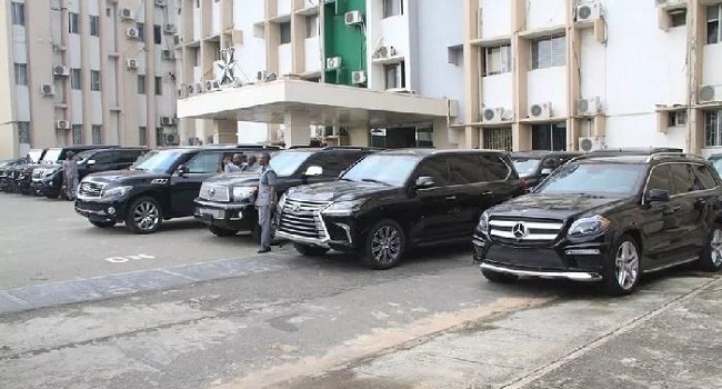 Customs rake in N346.1bn from auction of 806 seized vehicles