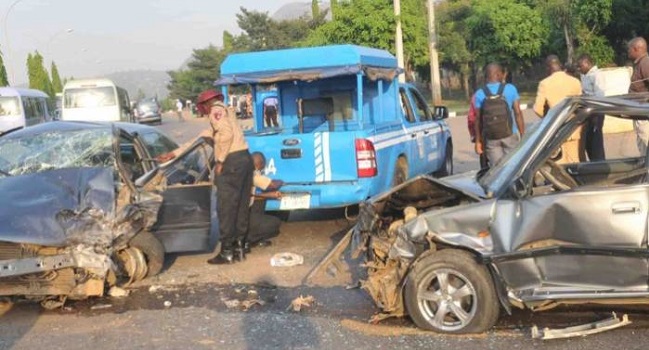 4 traders crushed to death, others injured in ghastly Ibadan auto crash