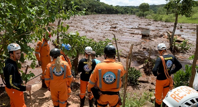 Evacuations suspended as death toll from Brazil dam collapse rises to 58