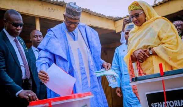 Buhari casts his vote, says he’ll congratulate himself
