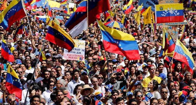 Crisis deepens in Venezuela as opposition call on Maduro to allow humanitarian aid into the country