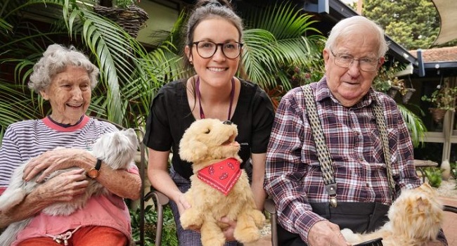 Robotic pets help trigger happy moments in dementia patients, study finds