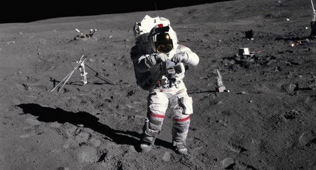 China plans to construct first moon base ever