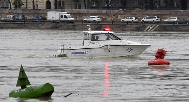 7 South Koreans die, 21 missing after Hungary boat capsizes on Danube