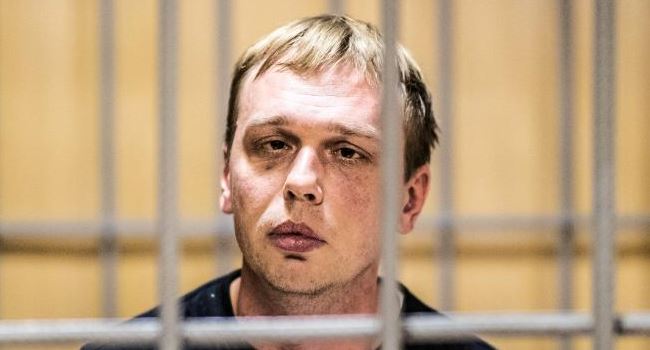 Russian police drop drugs case against investigative journalist Ivan Golunov