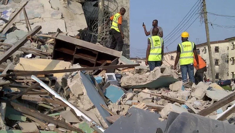 Scores trapped as 3-storey building collapses in Lagos