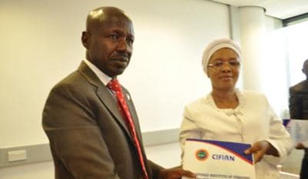 EFCC welcomes forensic experts’ partnership to fight crime, tasks them on Integrity