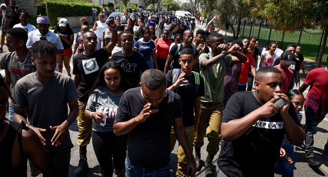 Ethiopian Jews protest after Israeli policeman kills teen