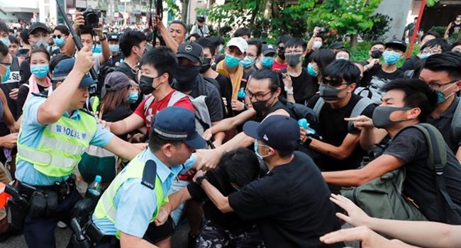 HONG KONG: Riot police fire tear gas, baton-charge many in renewed clashes with protesters
