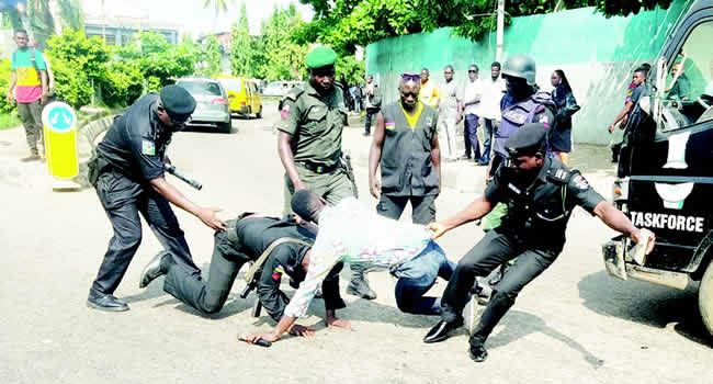 #RevolutionNow: Journalists protest arrest of colleagues in Cross Rivers