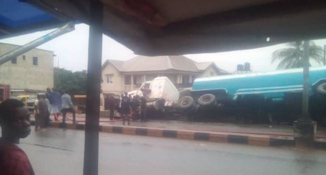 JUST IN: Another fuel tanker accident in Anambra