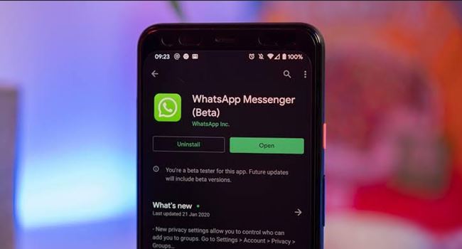 Whatsapp introduces dark mode. Here is why it might be another way to dig Telegram's grave