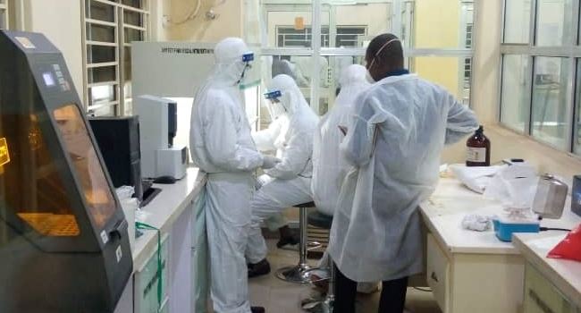 Health professionals ask Buhari to reverse ease of lockdown