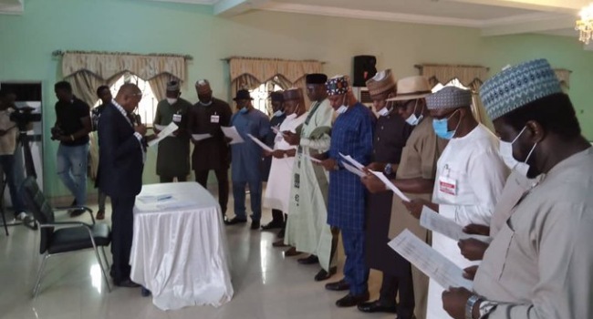 JUST IN.... 14 anti-Obaseki lawmakers purportedly sworn-in, impeach speaker, deputy