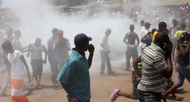 GUINEA: 90 people killed in crackdown over protests against President Conde’s third term bid –Opposition group