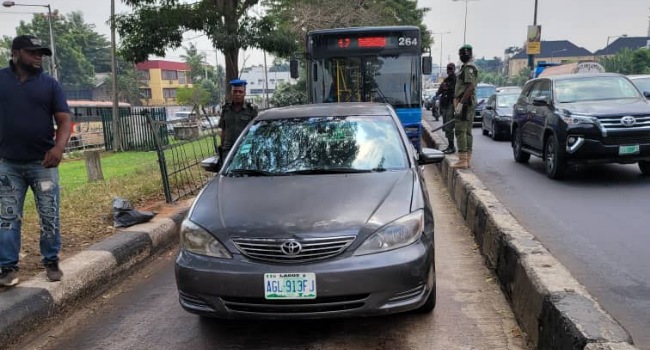 Task force impounds 60 vehicles for violating traffic rules in Lagos