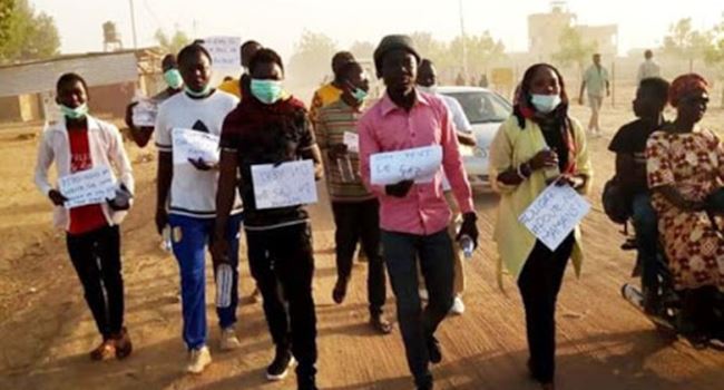 Chadians protest total lockdown of nation's capital over COVID-19 outbreak