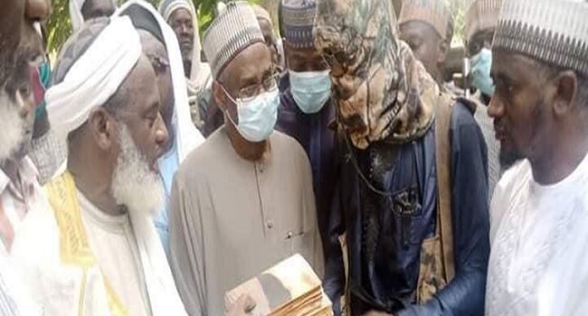 Sheikh Gumi reportedly meets kidnappers of Kagara students, pledges return of schoolchildren