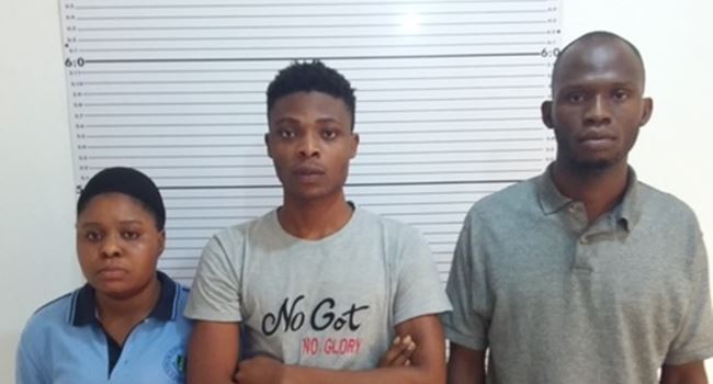 EFCC arraigns three fake customs officers for alleged fraud