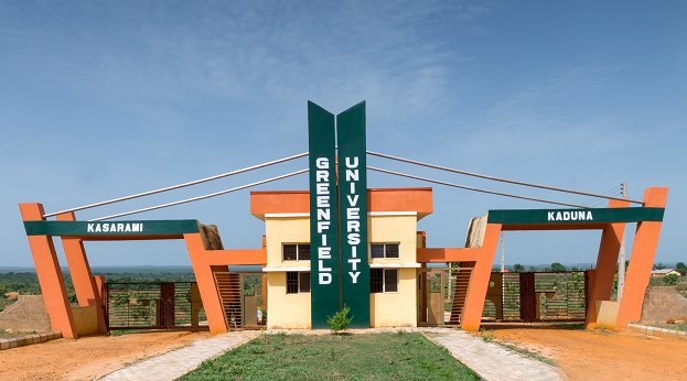 Gunmen suspected to be bandits have reportedly invaded a private institution, Greenfield University, in Kaduna State and abducted scores of students.