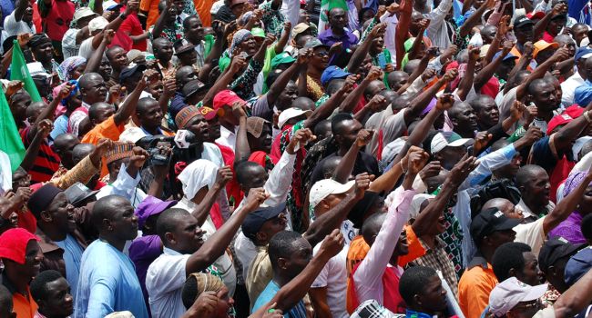 OPINION... Too Young To Rule: Nigerian Youths and their flat-footedness -  Ripples Nigeria