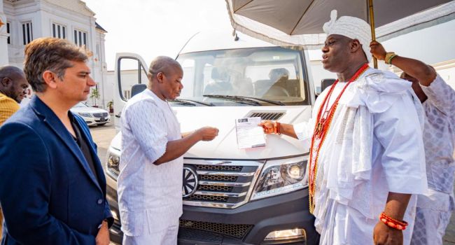Ooni adds Jet Mover to royal fleet, seeks support for indigenous entrepreneurs