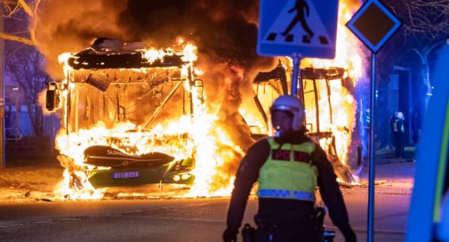Three injured as protests over planned burning of Quran in Sweden turn violent
