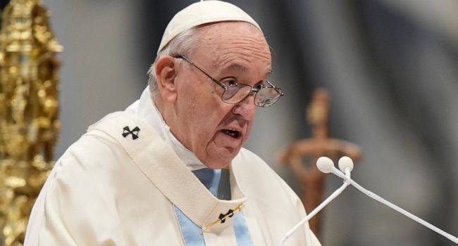 FACT CHECK: Did Pope Francis cancel the Bible, propose a new one?
