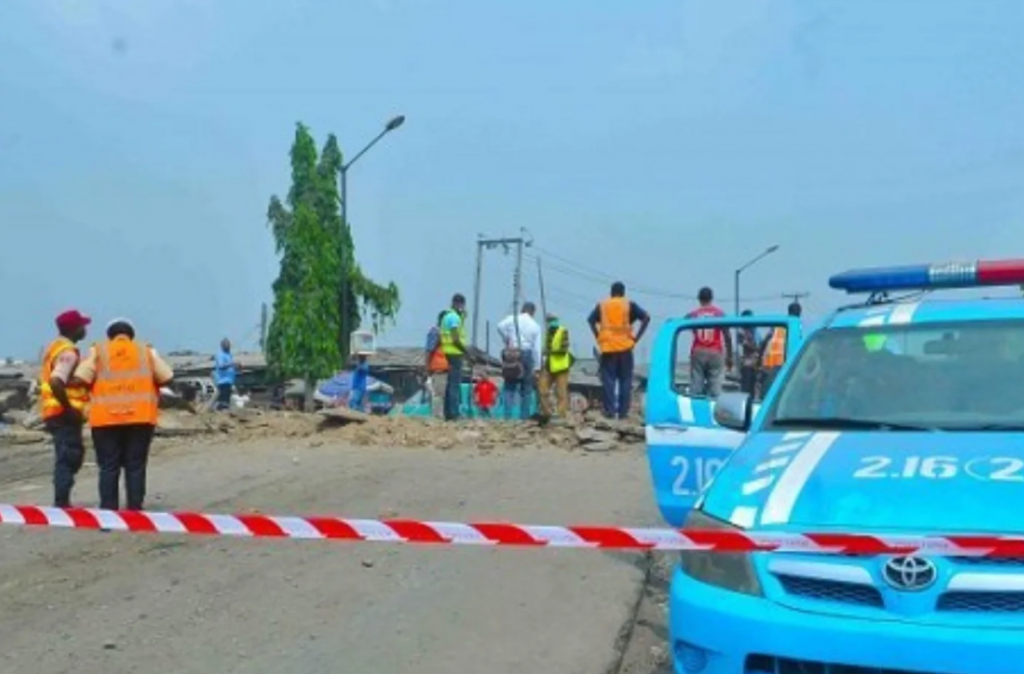 Fatal accident on Lagos-Ibadan Expressway kills two, injures 10 others